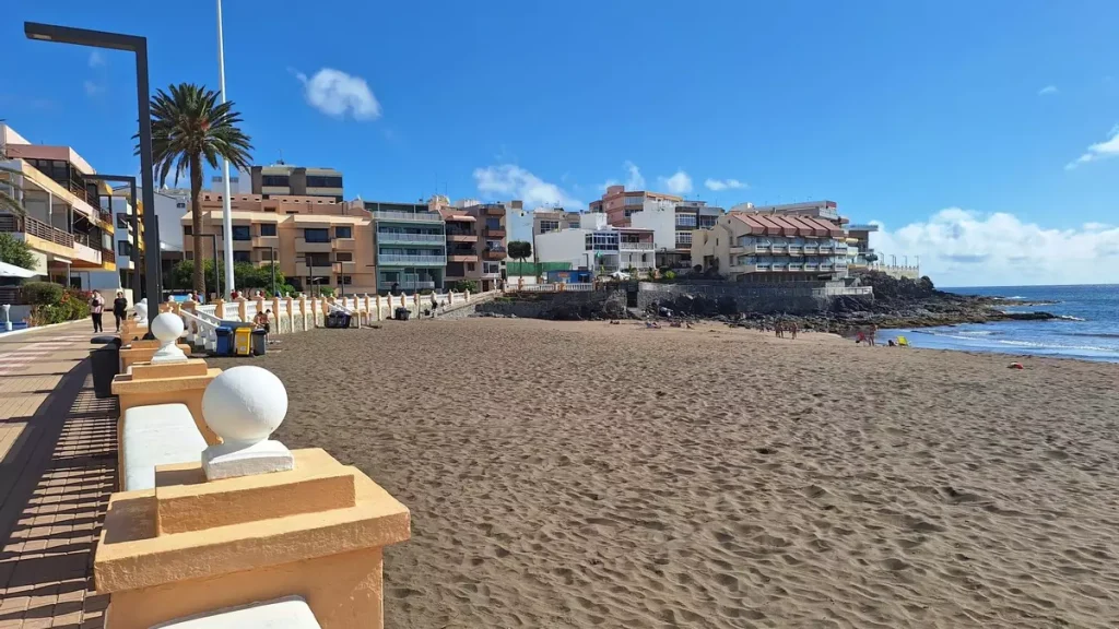 Vender piso en playa de Salinetas Telde